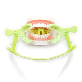 Dental Cheek Retractos / Orthodontic Use Tongue Guard Cheek Retractor with Dry Field System Tubing suction SE-O094