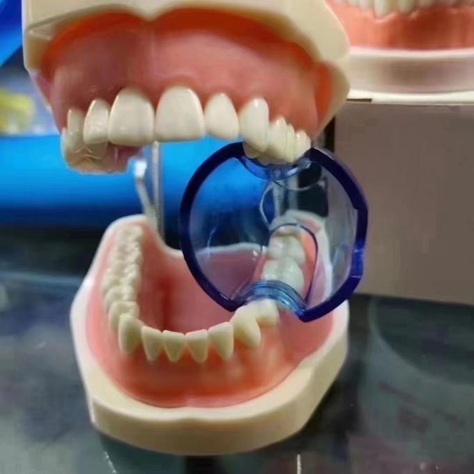 2021 New Dental Supply Plastic Disposable Lip Opener Intraoral